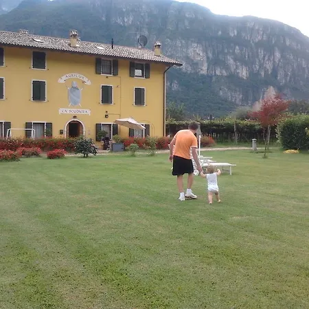 Agritur Ca' Scudiera Feriegård Belluno Veronese